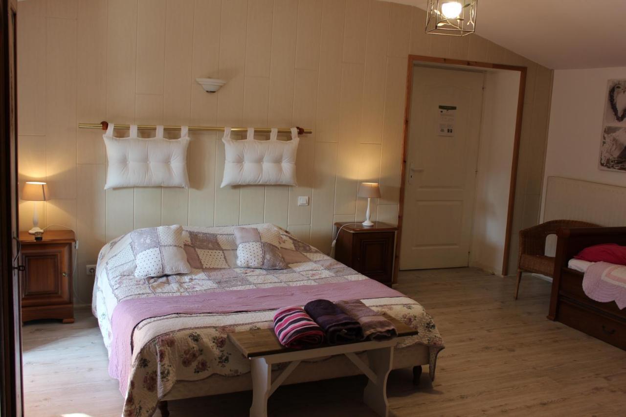 Les Perrieres Bed & Breakfast Saint-Germain-la-Ville